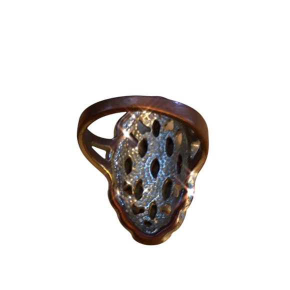 Victorian Gothic ring style - Picture 3 of 4